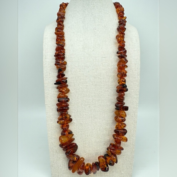 Genuine Amber Graduated Nugget Necklace 26” Slip On No Clasp 54.5 grams - Picture 5 of 17